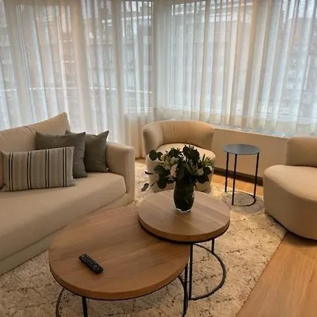 Ruim Met Zeezicht In Hartje * Knokke-Heist